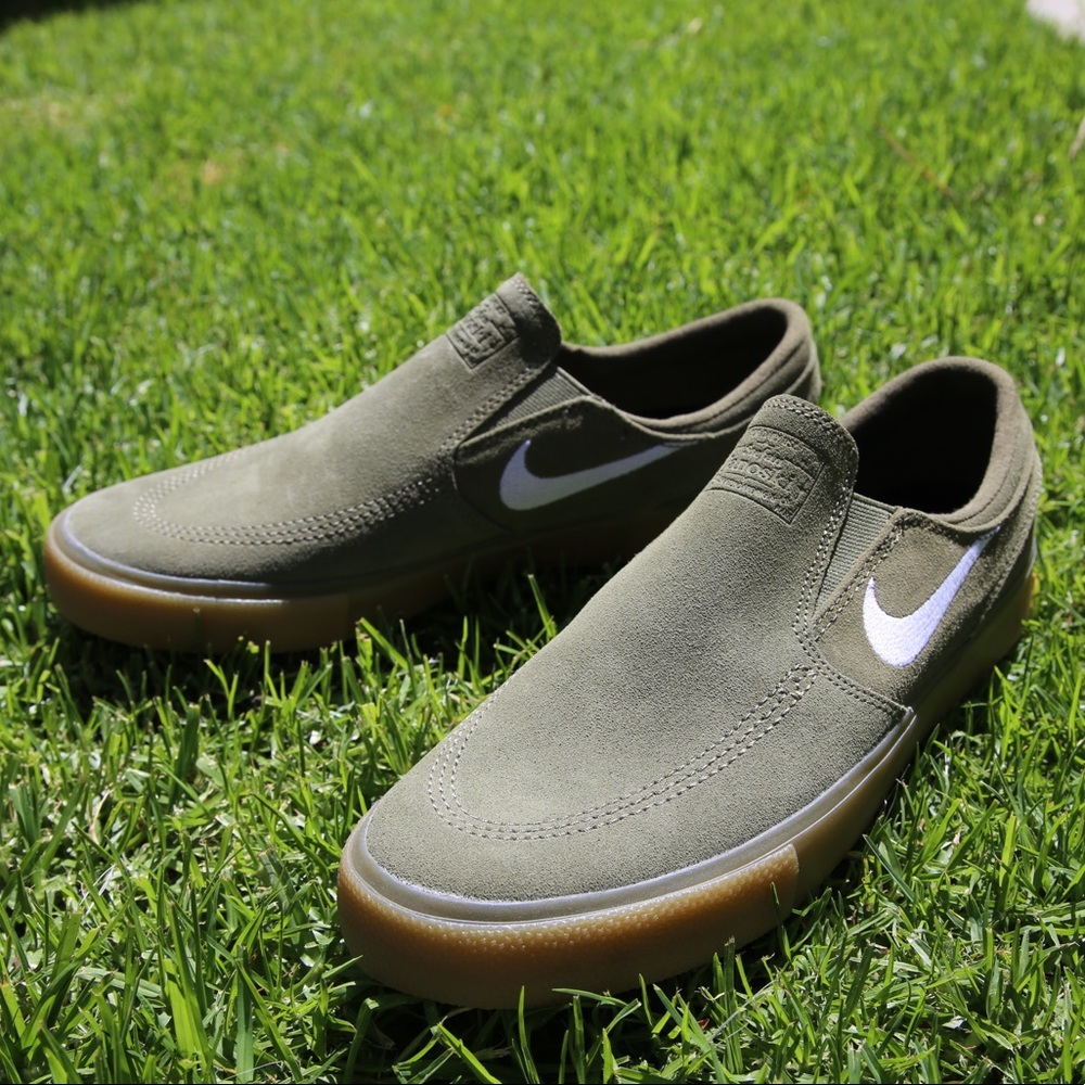 Nike SB Janoski SlipOn Remastered  (NEW)